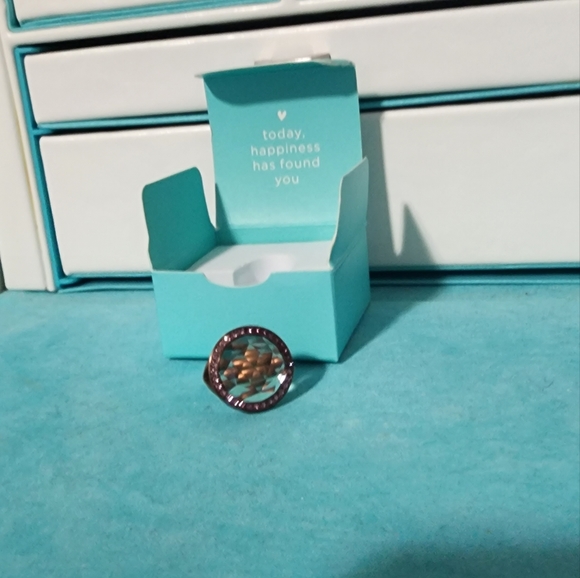 *SOLD* Origami Owl Chocolate Prism Ring Locket w/ Ombre Lilac Swavorski Crystals - Picture 6 of 7